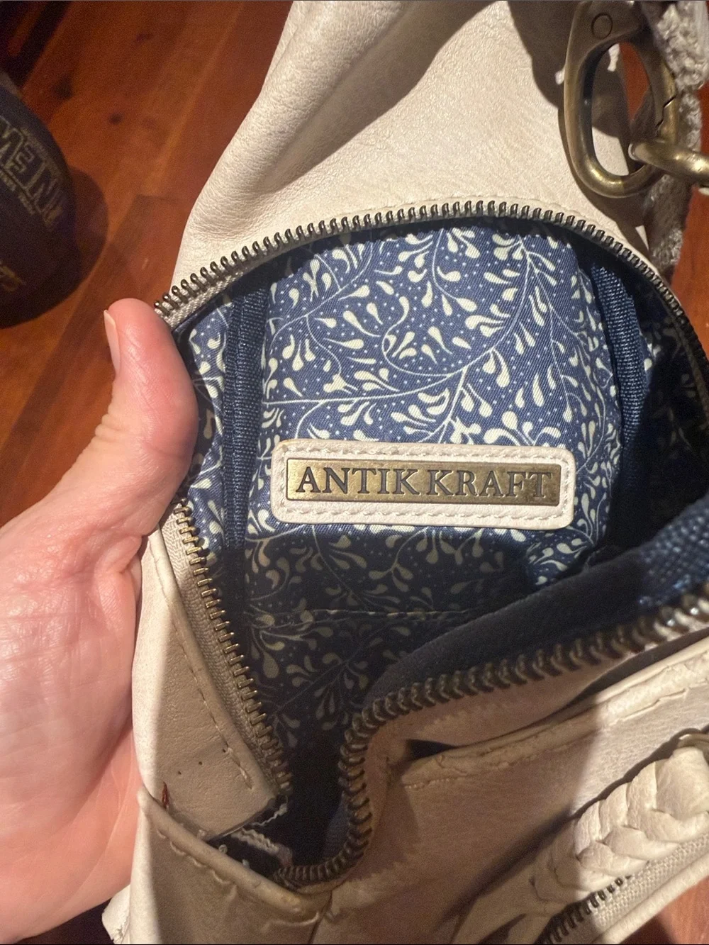 Antik Kraft White Leather Crossbody Sling Bag - Casual Everyday Carry